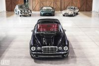 Exterieur_Jaguar-Classic-XJ6-Greatest-Hits_2
                                                        width=