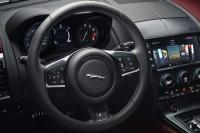 Interieur_Jaguar-F-Type-R-2017_7