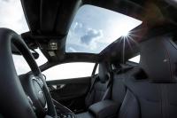 Interieur_Jaguar-F-Type-R_32