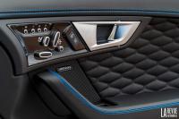 Interieur_Jaguar-F-Type-SVR-Coupe_27
                                                        width=
