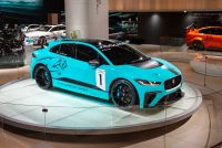 Exterieur_Jaguar-I-PACE-eTROPHY_9