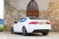 Exterieur_Jaguar-XE-S-3.0_4
                                                        width=