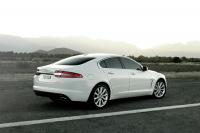 Exterieur_Jaguar-XF-2011_0
                                                                        width=