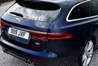 Exterieur_Jaguar-XF-Sportbrake-30d_12