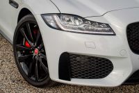 Exterieur_Jaguar-XF-Sportbrake-TDV6_12
                                                        width=