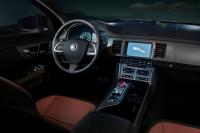 Interieur_Jaguar-XFR-2011_8