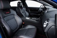 Interieur_Jaguar-XJR-575_42
                                                        width=