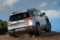 Exterieur_Jeep-Cherokee-2017_5
                                                        width=