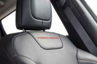 Interieur_Jeep-Cherokee-2017_18
                                                        width=