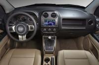 Interieur_Jeep-Compass-2011_34
                                                        width=