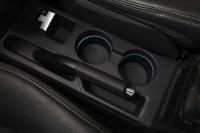 Interieur_Jeep-Compass-2011_46