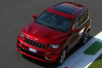 Exterieur_Jeep-Grand-Cherokee-SRT8_12