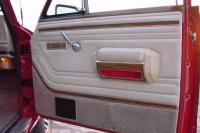 Interieur_Jeep-Grand-Wagoneer_14
                                                        width=