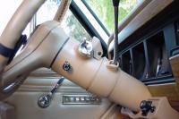 Interieur_Jeep-Grand-Wagoneer_21
                                                        width=