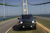 Exterieur_Jeep-Patriot-2011_9
                                                        width=