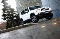 Exterieur_Jeep-Renegade-Limited-140-4x4_9
                                                        width=