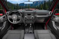 Interieur_Jeep-Wrangler-2011_12
                                                        width=