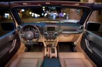 Interieur_Jeep-Wrangler-2011_15
                                                        width=