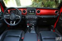 Interieur_Jeep-Wrangler-Rubicon_38
                                                        width=