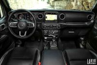 Interieur_Jeep-Wrangler-Rubicon_34