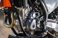 Interieur_KTM-250-SX-F_17
                                                        width=