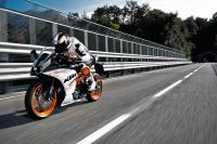 Exterieur_KTM-Duke-RC-390_15
                                                        width=