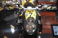 Exterieur_KTM-Super-Duke-990-2012_11