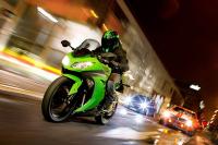 Exterieur_Kawasaki-Ninja-300_6