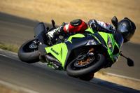 Exterieur_Kawasaki-Ninja-ZX-6R-2013_17