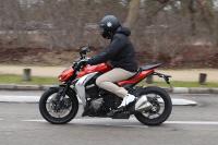 Exterieur_Kawasaki-Z1000_17