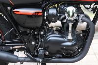 Interieur_Kawasaki-w800_40