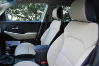 Interieur_Kia-Carens-2013_66