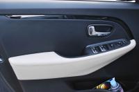 Interieur_Kia-Carens-2013_85