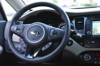 Interieur_Kia-Carens-2013_106