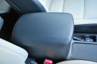 Interieur_Kia-Carens-2013_112