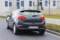 Exterieur_Kia-Cee-D-2012_15