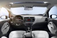 Interieur_Kia-Rio-2011_22
                                                        width=