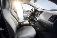 Interieur_Kia-Rio-2011_29
                                                        width=