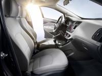 Interieur_Kia-Rio-2011_19