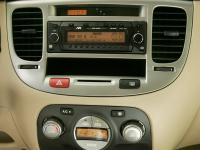 Interieur_Kia-Rio_28