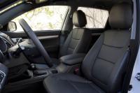 Interieur_Kia-Sorento-2013_21