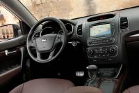 Interieur_Kia-Sorento-2013_26
                                                        width=