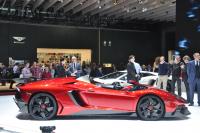 Exterieur_Lamborghini-Aventador-J-2012_27
                                                        width=