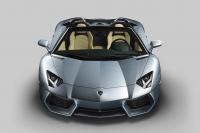 Exterieur_Lamborghini-Aventador-Roadster_2
                                                        width=