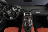 Interieur_Lamborghini-Aventador_19