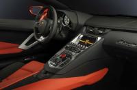 Interieur_Lamborghini-Aventador_20
                                                        width=