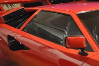 Exterieur_Lamborghini-Countach-1982_5
                                                        width=