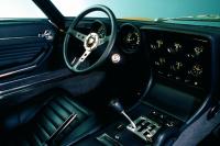 Interieur_Lamborghini-Miura-1971_7
                                                        width=