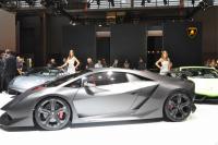 Exterieur_Lamborghini-Sesto-Elemento_17