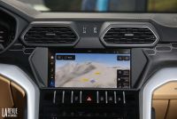 Interieur_Lamborghini-Urus-2018_35
                                                        width=